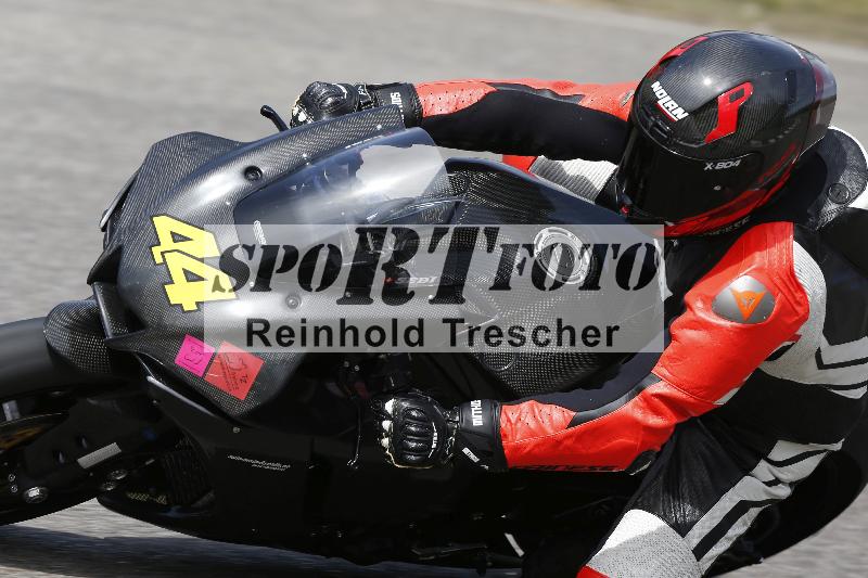 /08 17.04.2026  TZ Motorsport ADR/Gruppe rot/44
